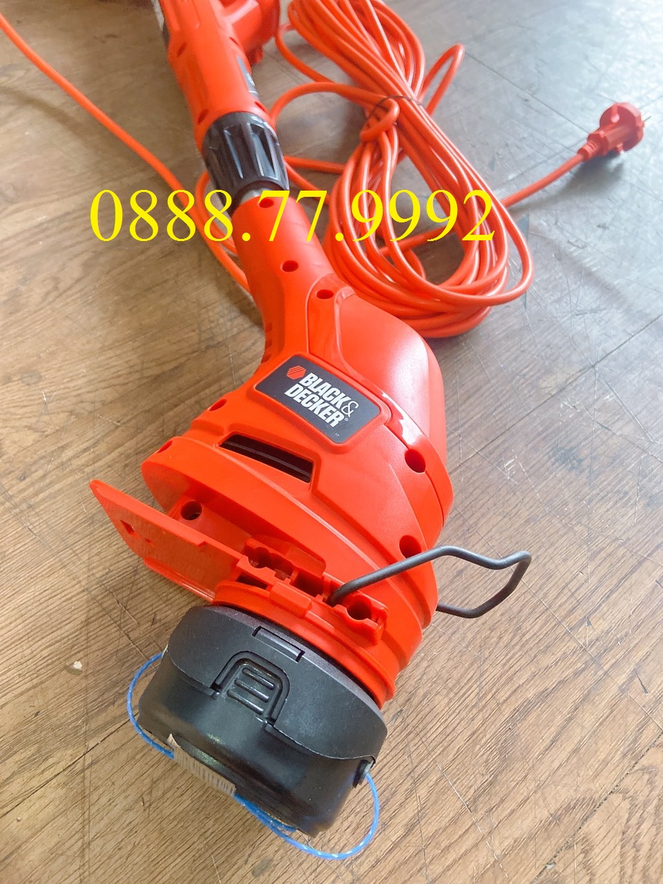 Black+Decker - Máy cắt cỏ cầm tay 550W GL5530-B1