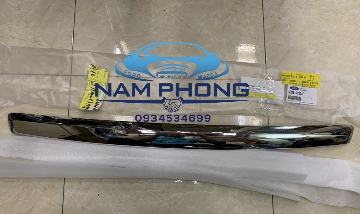 Nẹp capo Escape 2.3 mạ – 4E116507E0AF / 4E116507E0AC