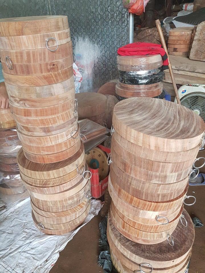 Thớt Gỗ Nghiến 100% 35cm dày 5cm
