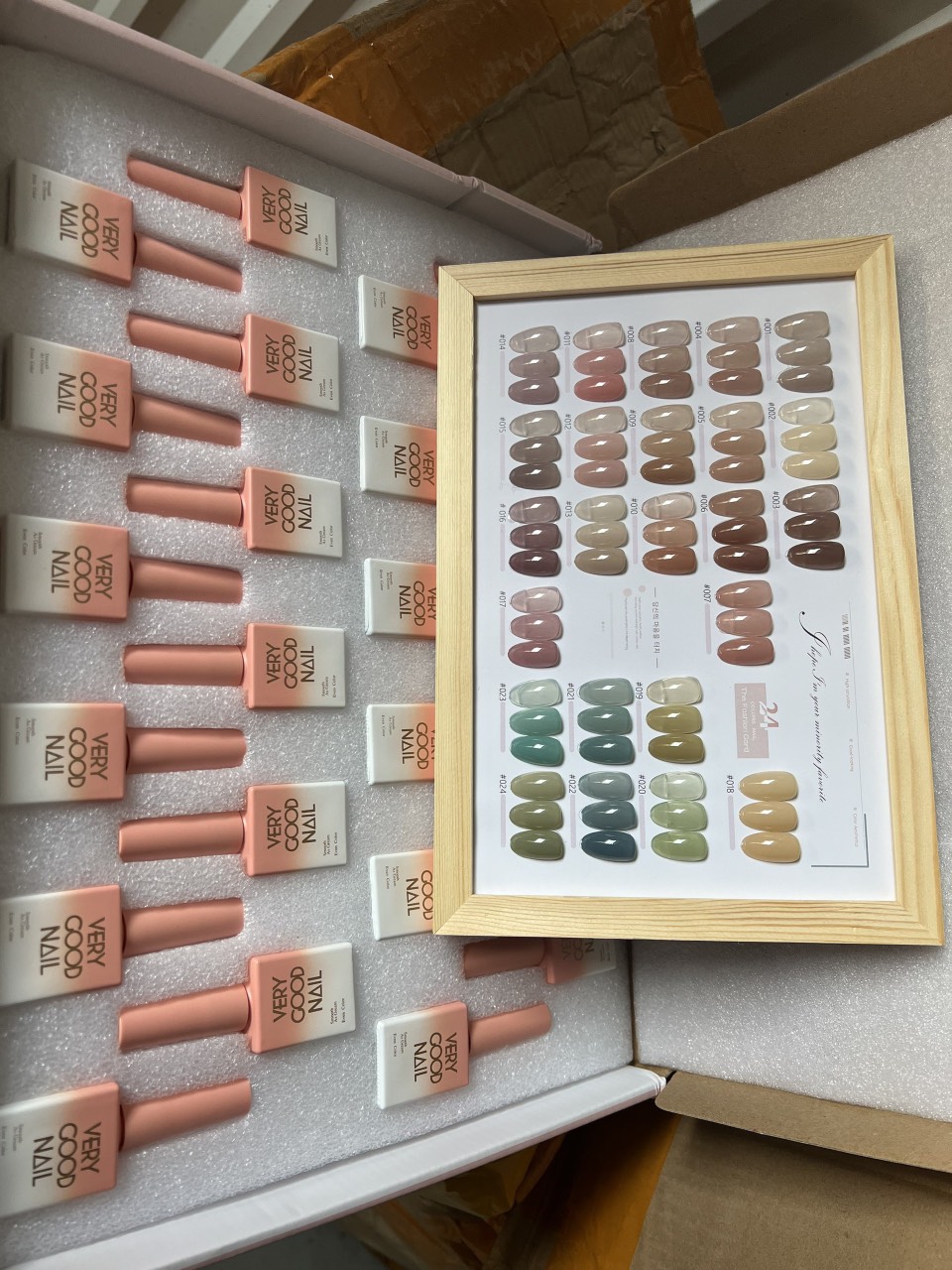 Set Sơn Thạch Nail 24 Màu [ Tặng Bảng Màu ]