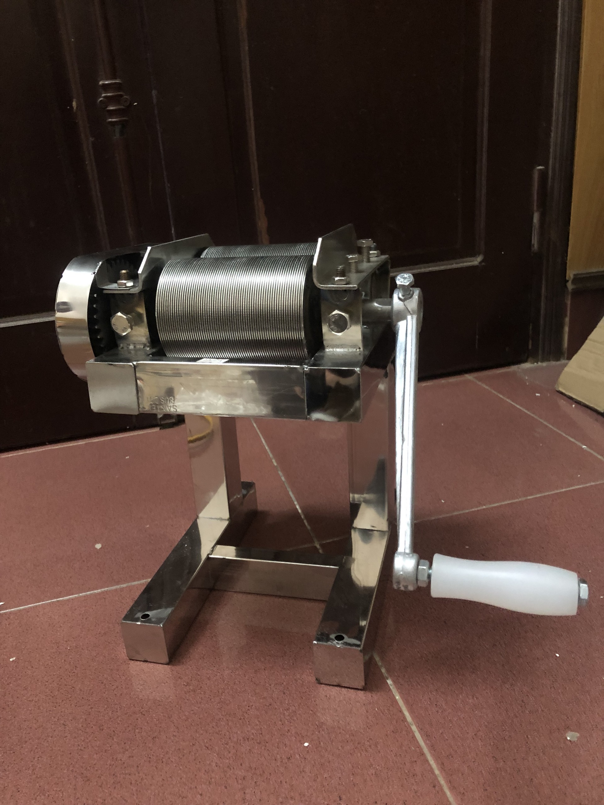 Máy thái bì heo da lợn inox quay tay
