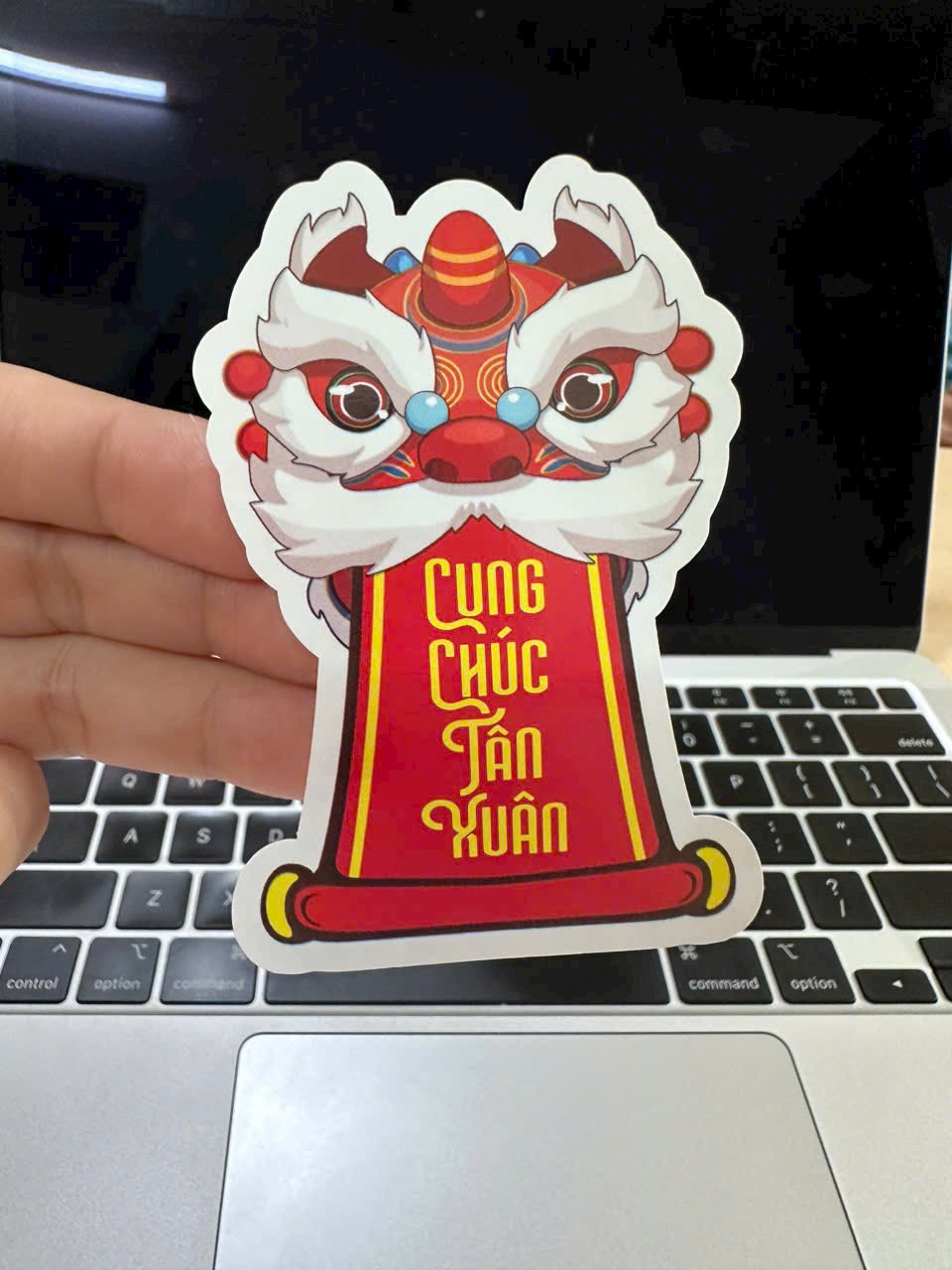 100 Tem dán Tết - "LÂN" - 8X5.4CM
