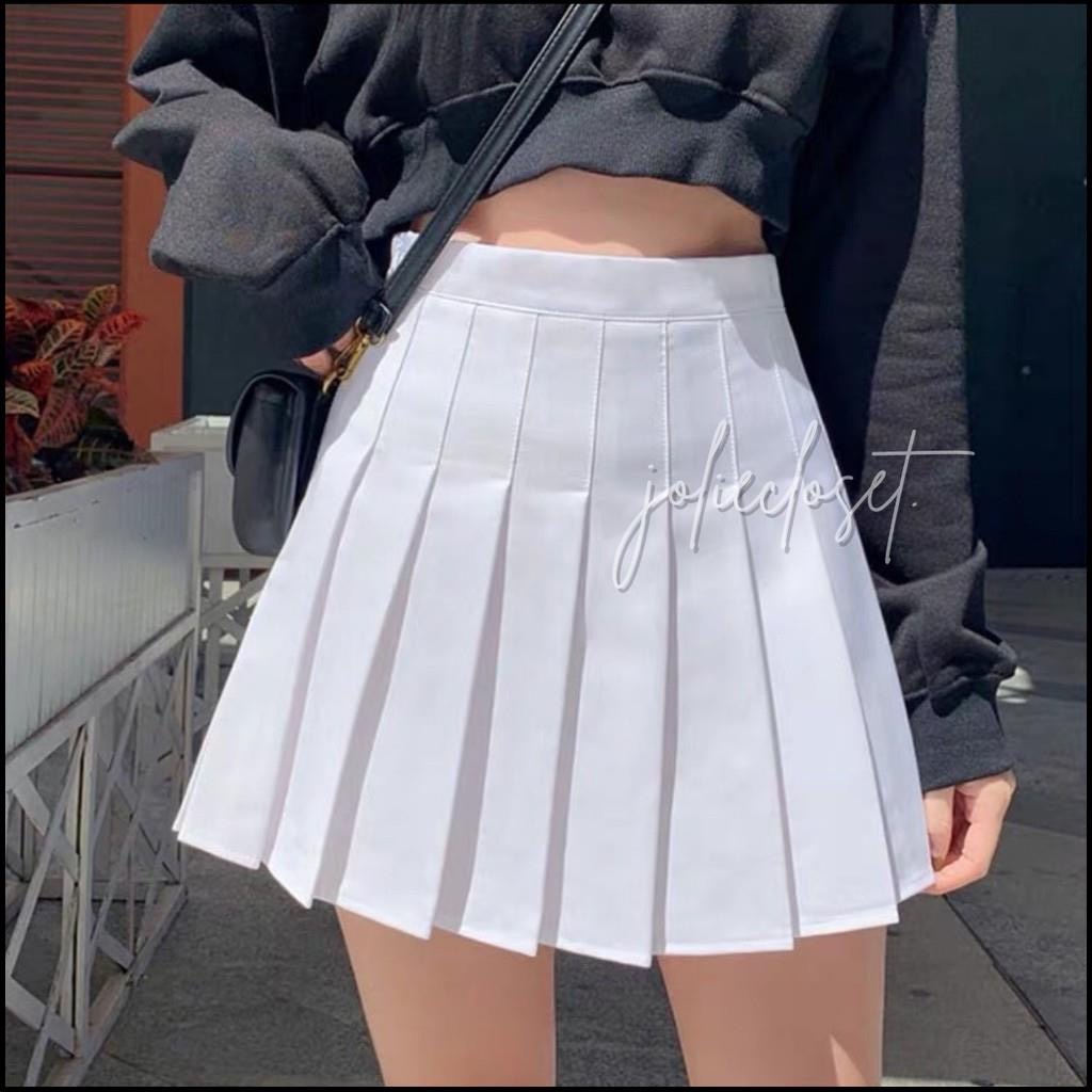 Quần váy xếp ly dễ thương.
