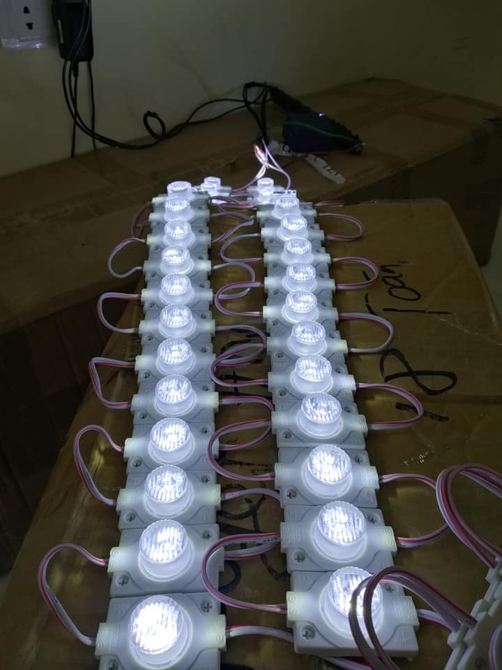 LED RỌI 15W (LED MẮT TRÂU) DÂY 20 BÓNG