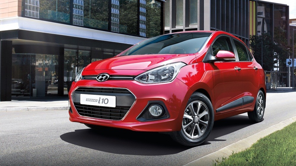 ĐÈN GẦM HYUNDAI I10 2015 ( GIÁ CẢ BỘ )