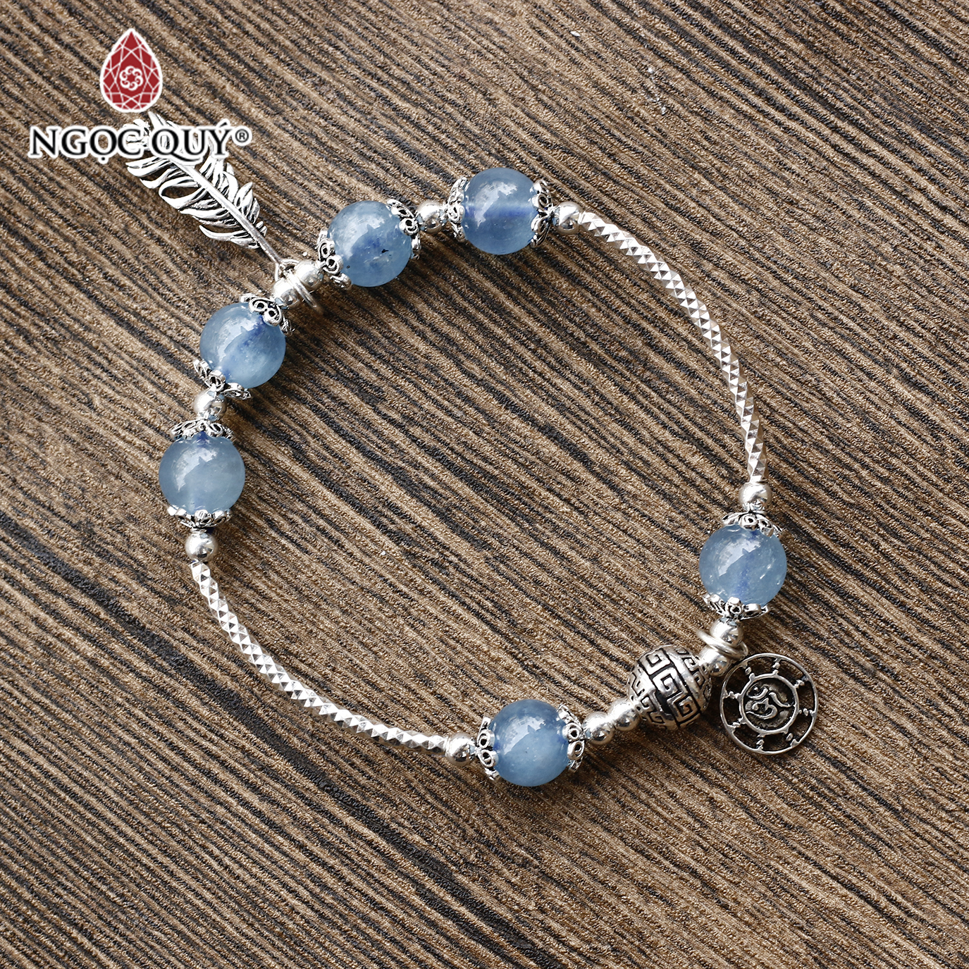 [HCM]Vòng đá hải lam ngọc aquamarine phối charm lông vũ mệnh thủy mộc - Ngọc Quý Gemstones