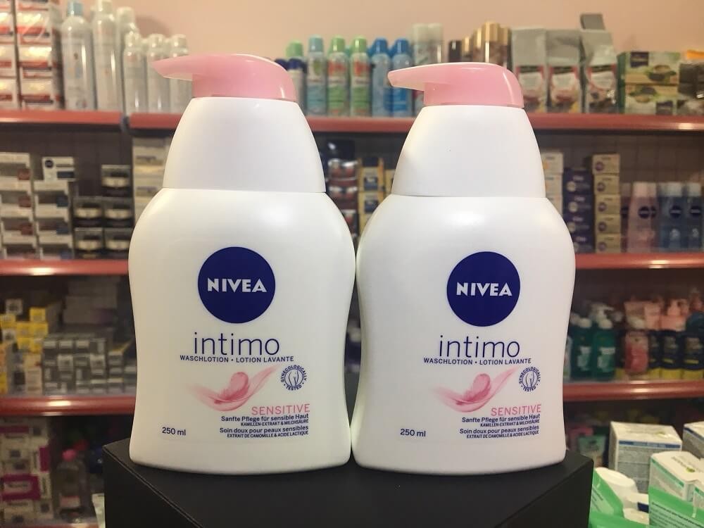Dung dịch vệ sinh phụ nữ Nivea Intimo - Đức