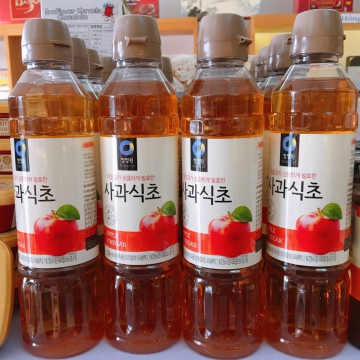 Dấm (giấm) táo DAESANG Apple Vinegar - Chai 500ml thơm ngon