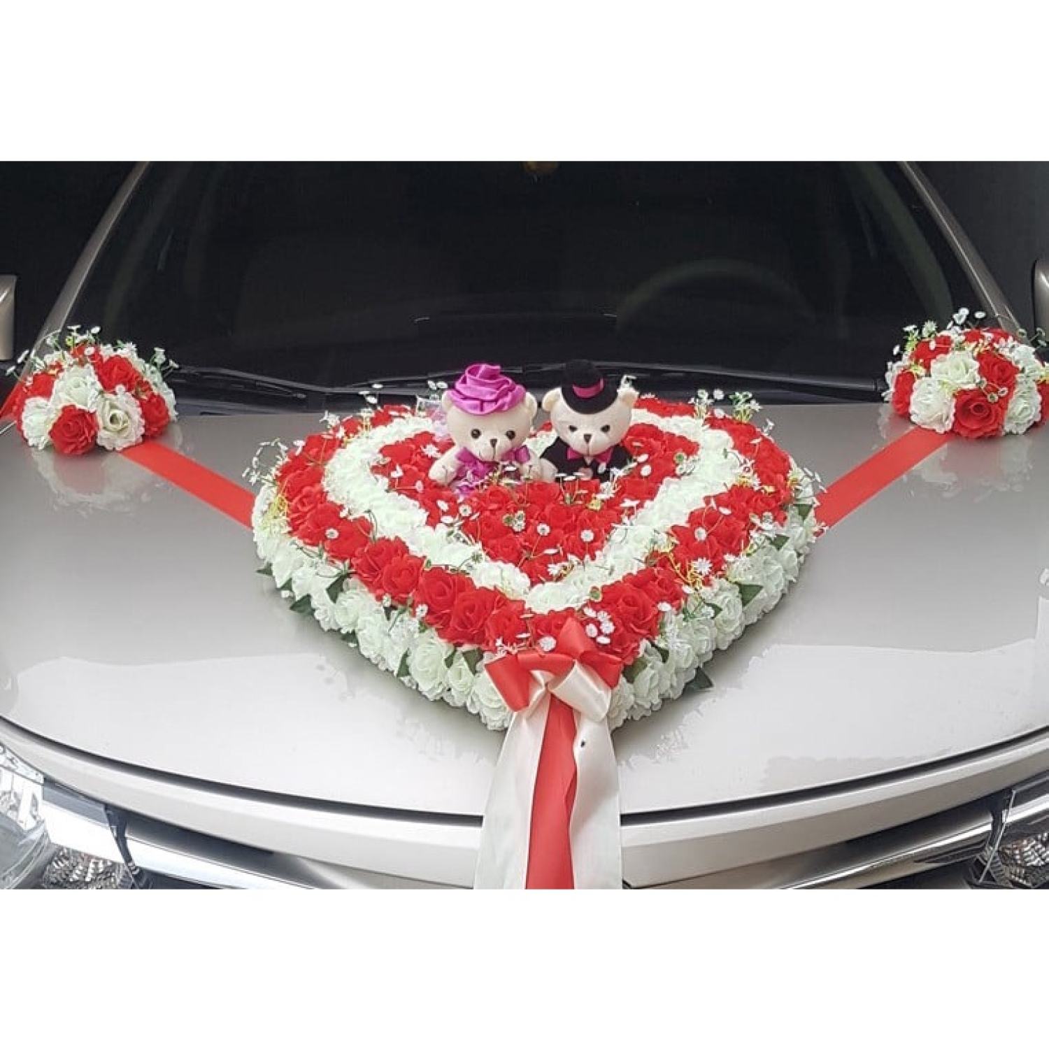 hoa trang trí xe cưới