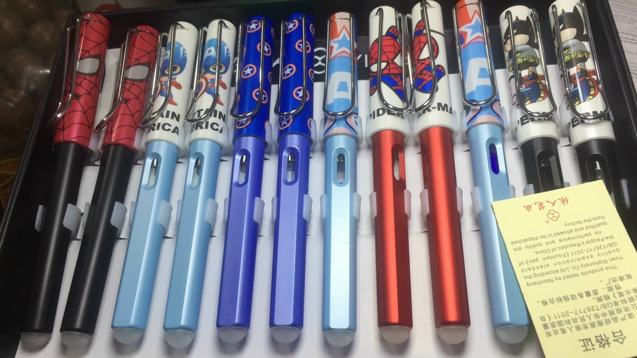 combo Bút mực xóa  hoạt hình và mực xóa