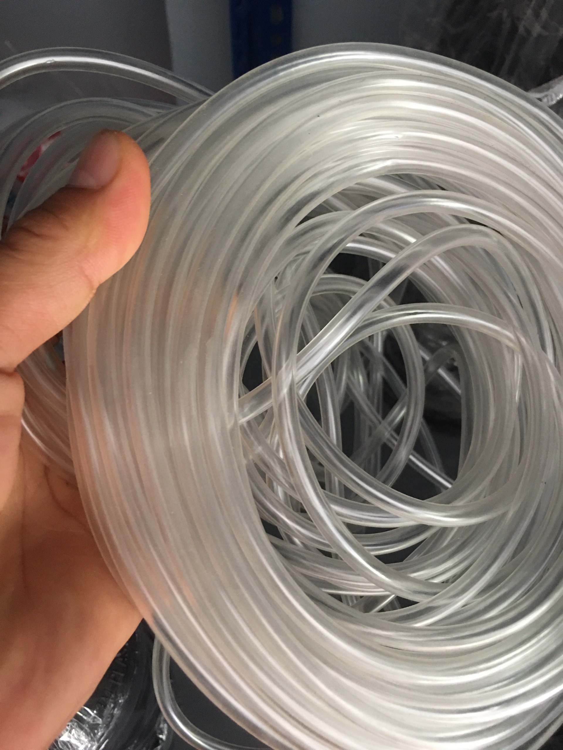 1m Dây sủi oxy phi 4mm dùng cho máy sủi oxy bể cá cảnh