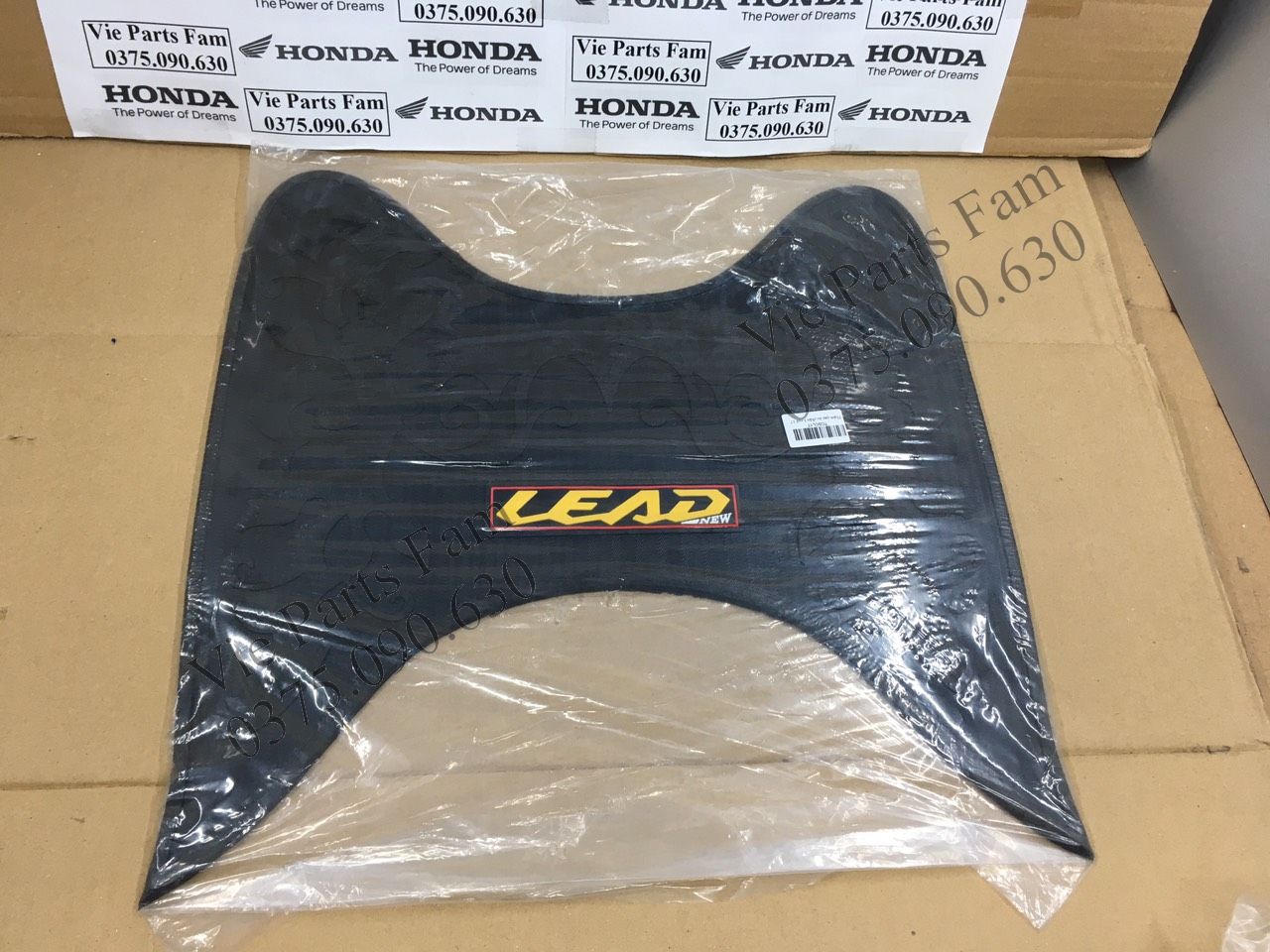 Thảm cao su lót sàn chân lead 125 đời 2017-2022