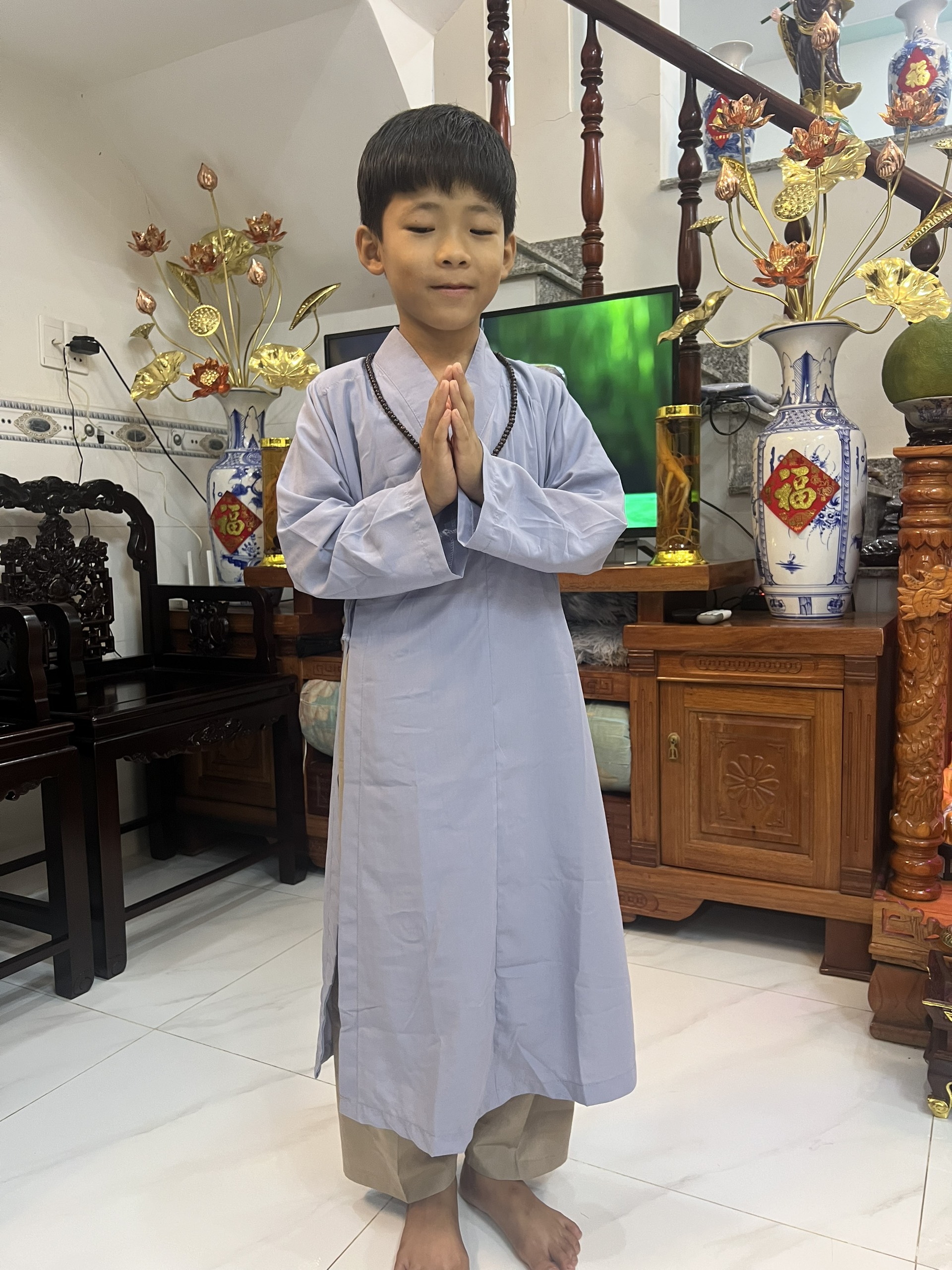 ÁO TRÀNG VẢI KATE MỀM DÀNH CHO BÉ YÊU