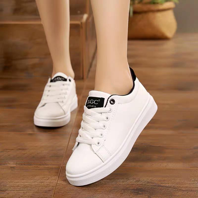 Giày thể thao nữ MWC NUTT- 0304