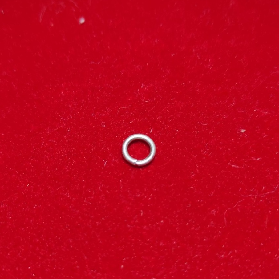 Charm khoen bạc dạng tròn (chêm bạc) lỗ 4mm - Charm bạc 99