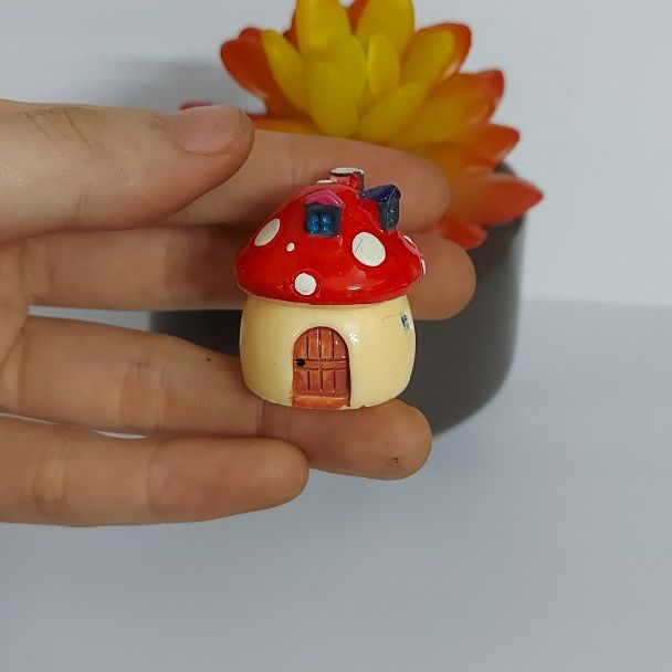 Phụ kiện trang trí tiểu cảnh: mẫu nhà nấm to
