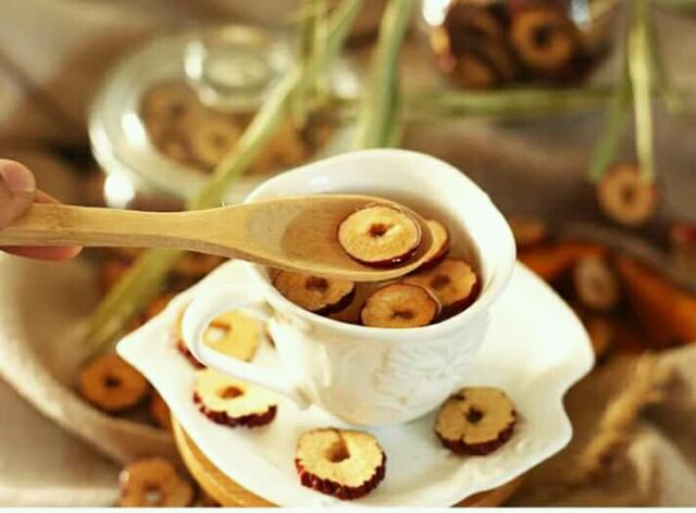 Táo đỏ thái lát sấy khô 500gr