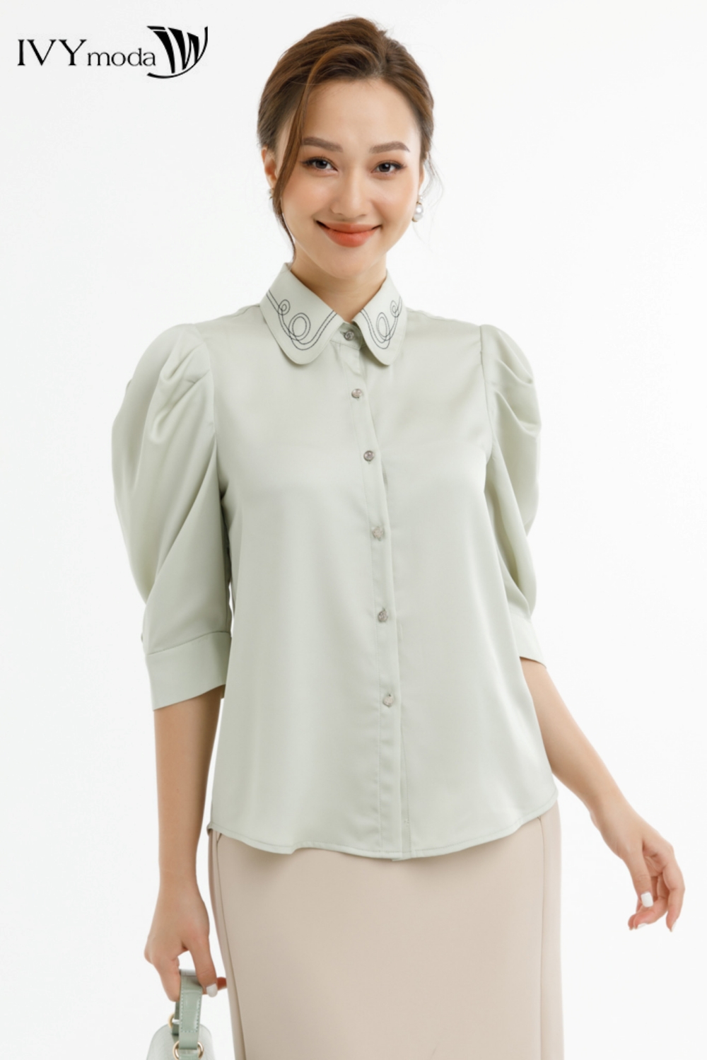 [CHỈ 3.3 - VOUCHER 33K ĐƠN 330K] Áo sơ mi lụa vổ viền IVY moda MS 16M7579