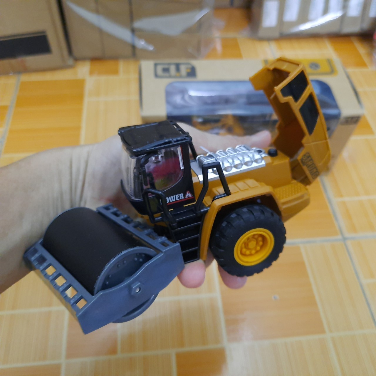 Xe lu đất đồ chơi trẻ em bằng sắt mô hình tỉ lệ 1:50