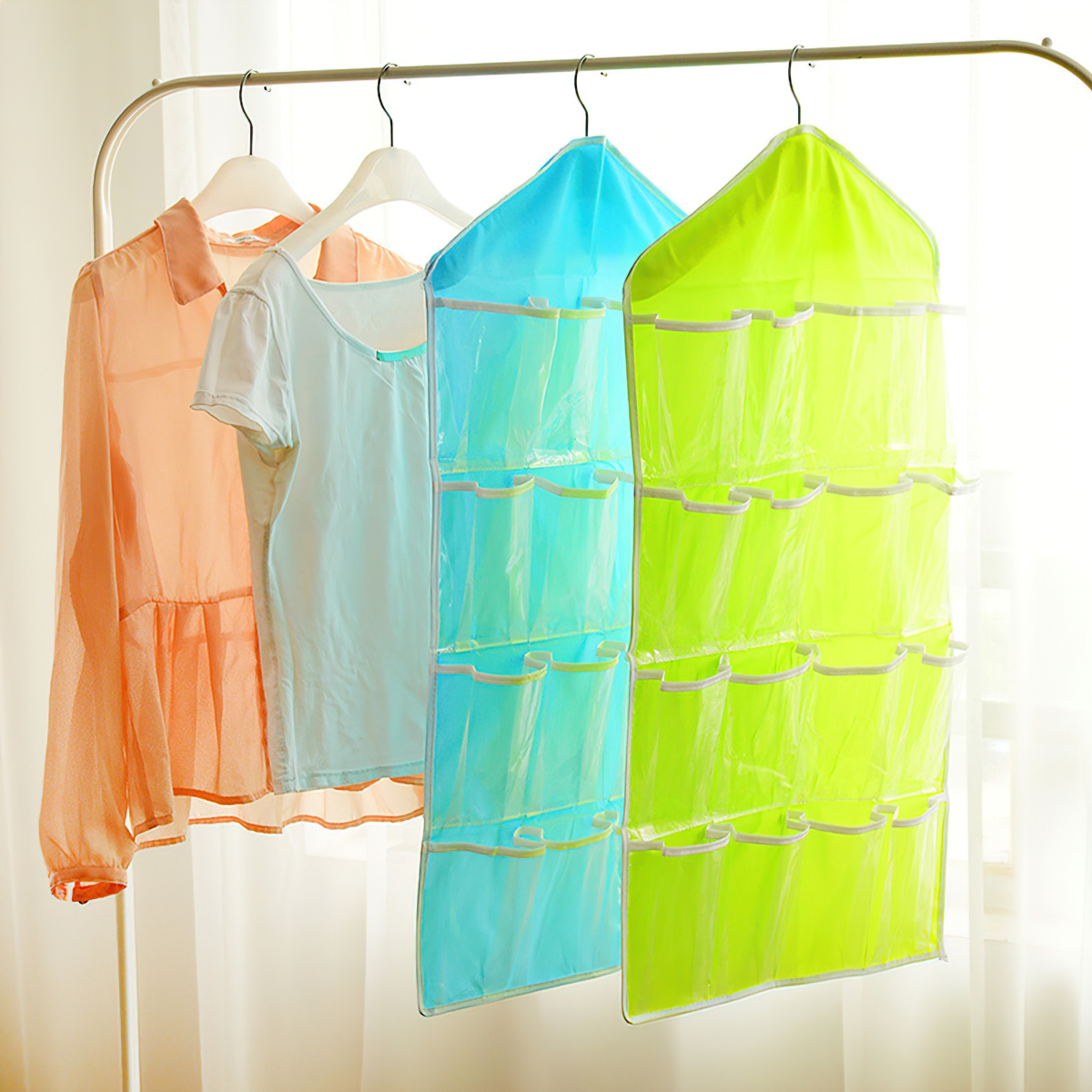 Convenient 16-compartment hanging bag, multi-compartment bra and sock hanging bag
