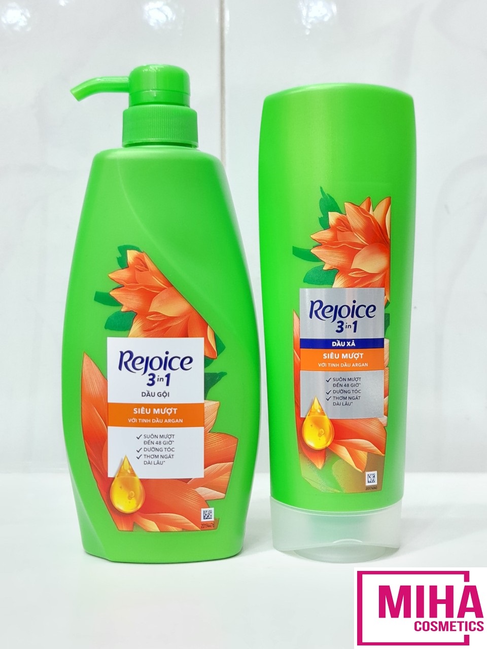Dầu Gội Hoặc Dầu Xả REJOICE Siêu Mượt