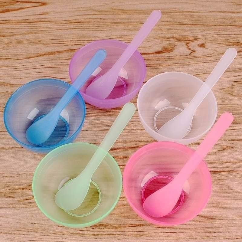 Combo bát thìa chổi nhựa đắp mặt nạ