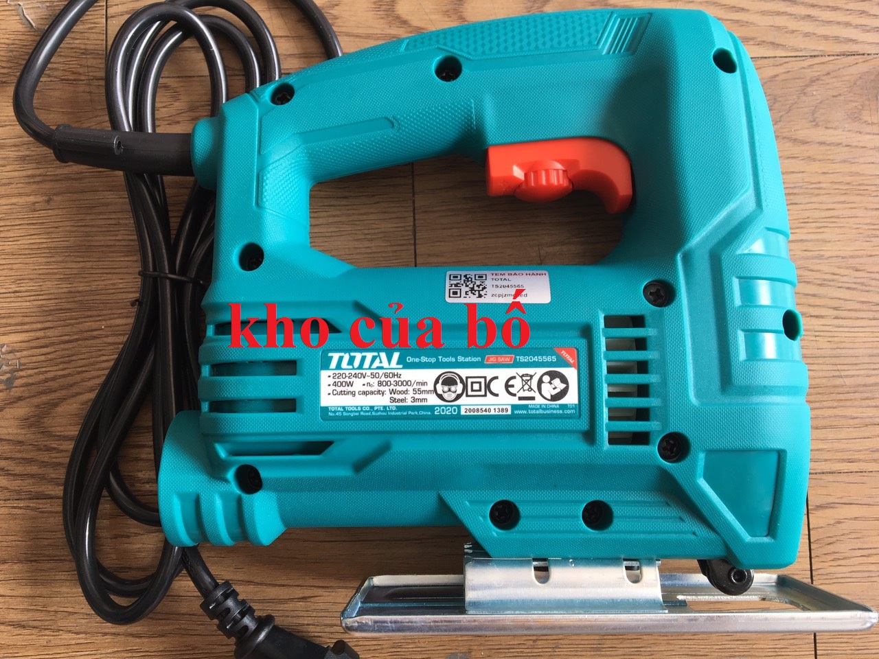Máy cưa lọng 400 w total ts204556
