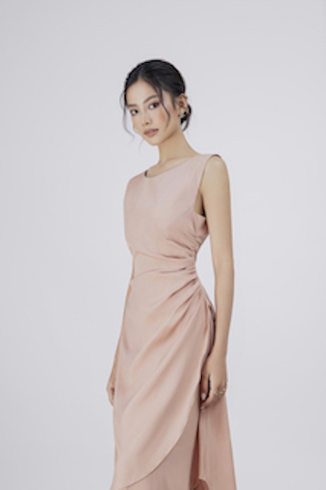 Des Fleurs đầm vạt chéo cuốn biên lượn sóng Pixie Long Dress
