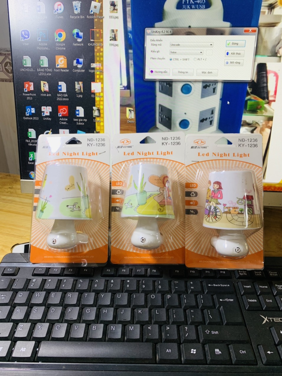 Đèn ngủ cảm ứng hình cái ly