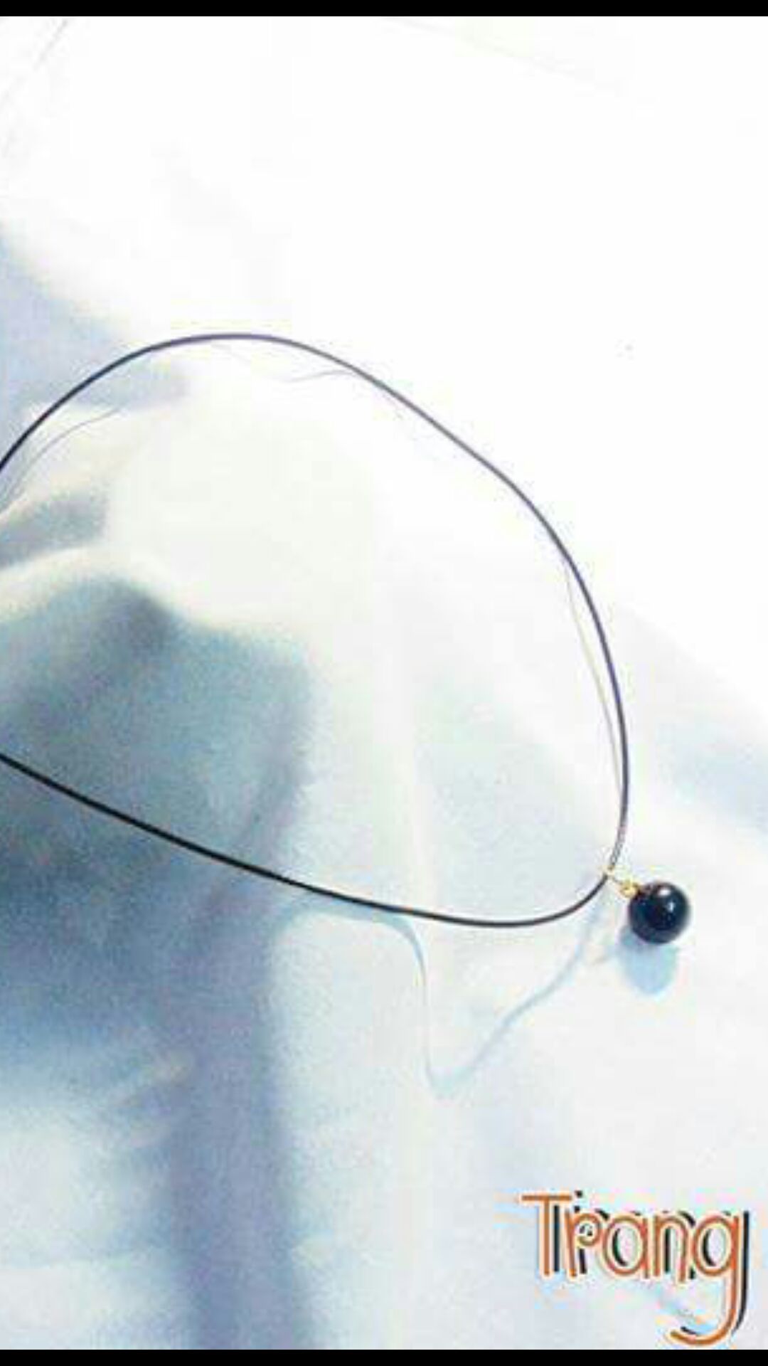 Vòng Chocker cổ hạt đen,  hạt trắng