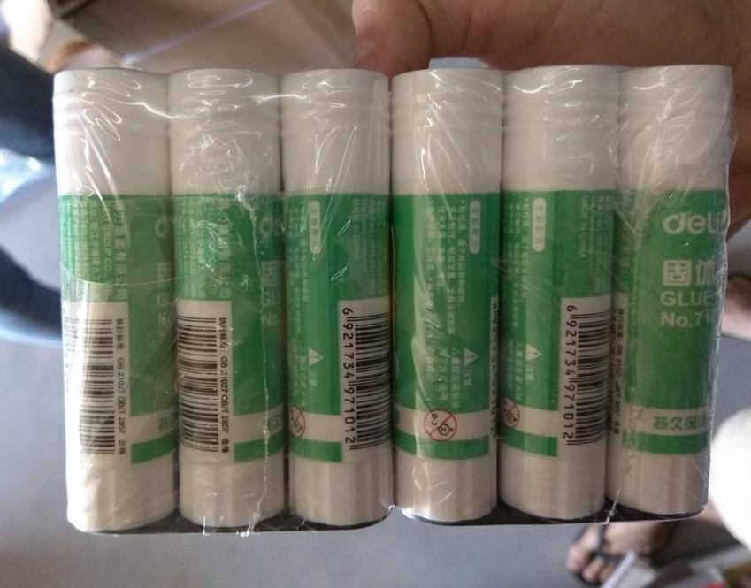 24 lọ keo khô Deli 7101 ( 1 lốc )