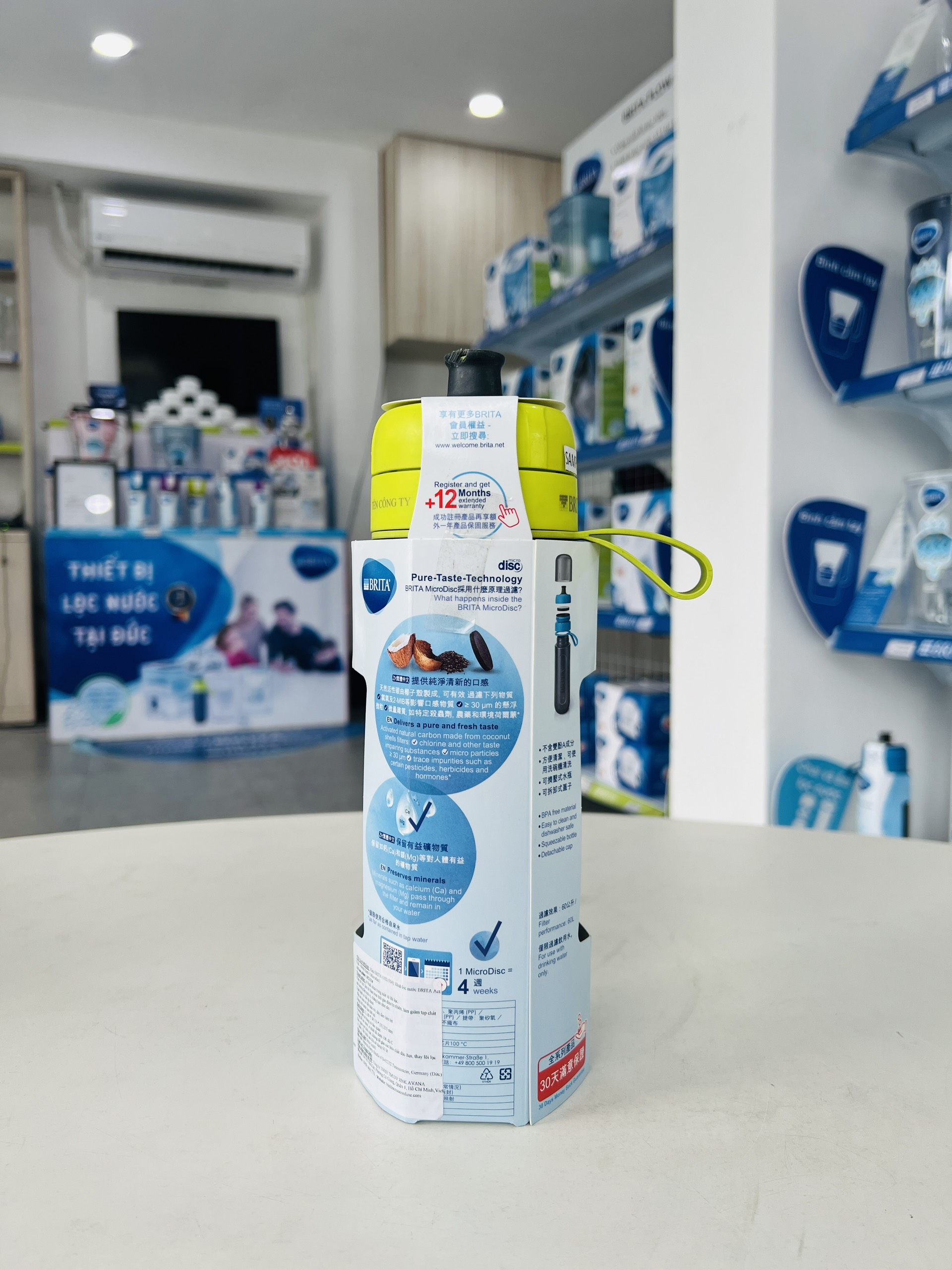 Bình lọc nước BRITA Active Lime 600ml (có sẵn 1 đĩa lọc Microdisc) - Thương hiệu đến từ Đức