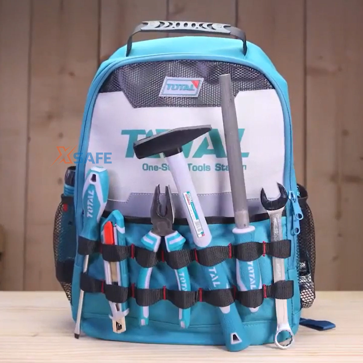 Balo tool total THBP0201. Tool bag material polyester Oxford 600D should backpack not only has good water resistance which also can resist stains naturally, keep the product always nice durable-distribution genuine xsafe