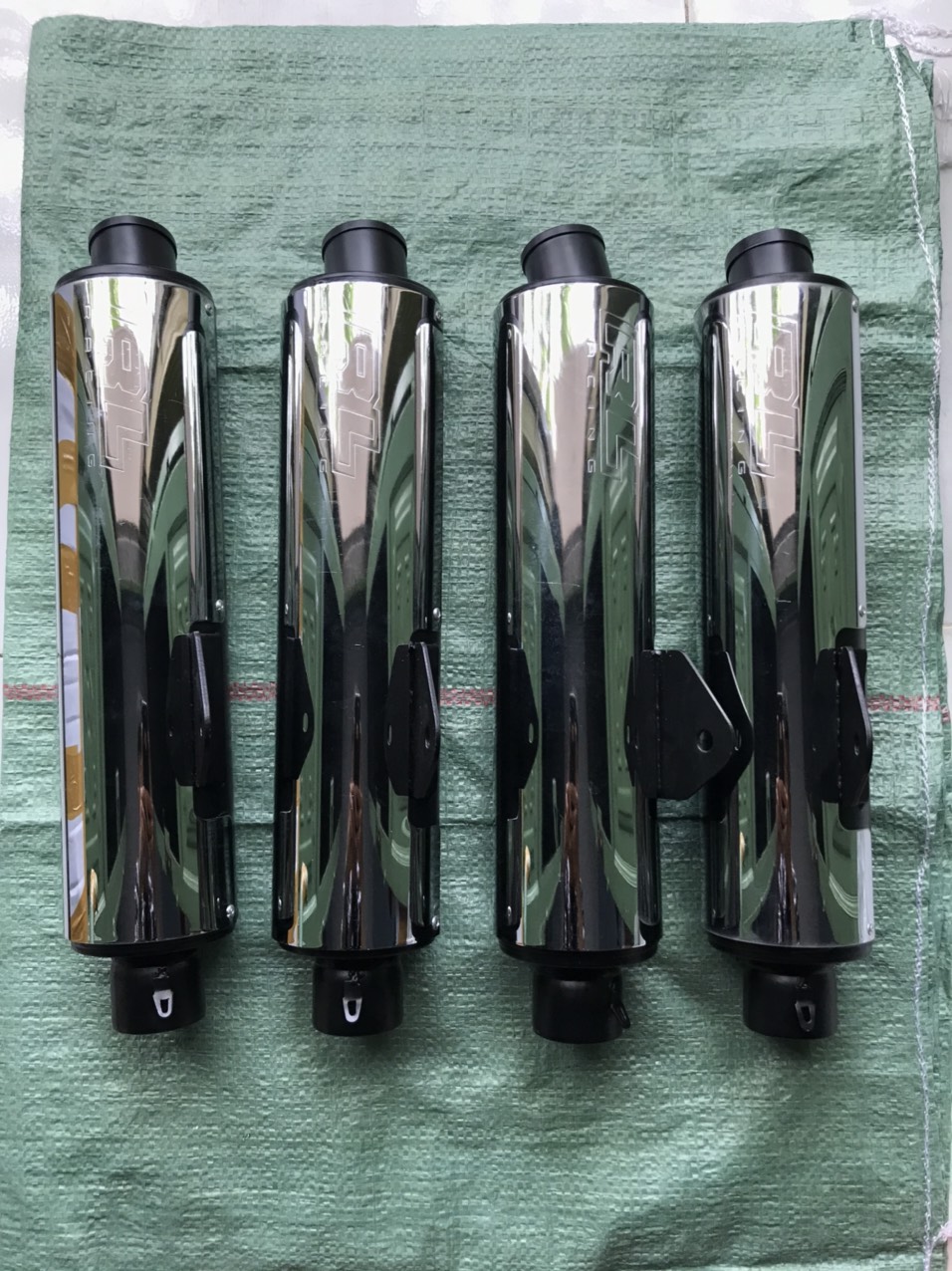 [HCM]Lon CBR pháp RedLeo Móc Ấm