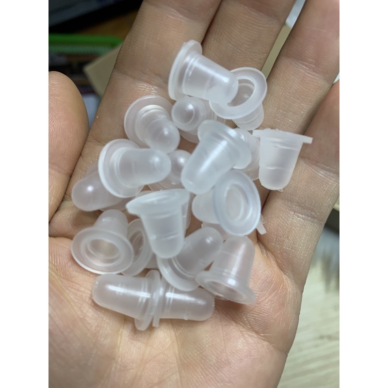 Chum đựng mực phun xăm