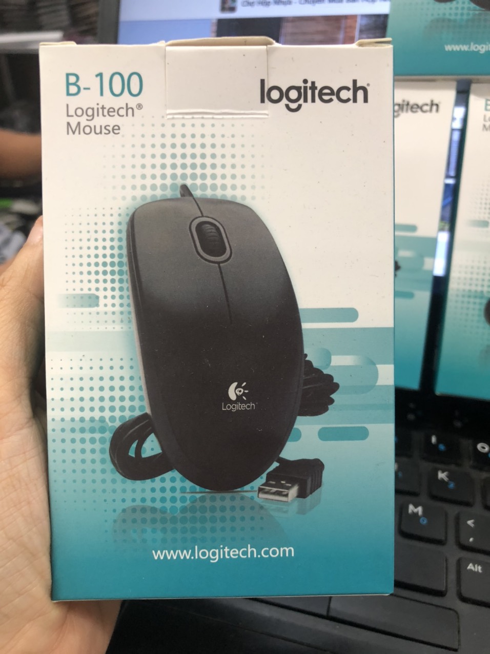 Chuột dây Logitech B100 (Đen)- Mới 100%- Bảo Hành 12 Tháng