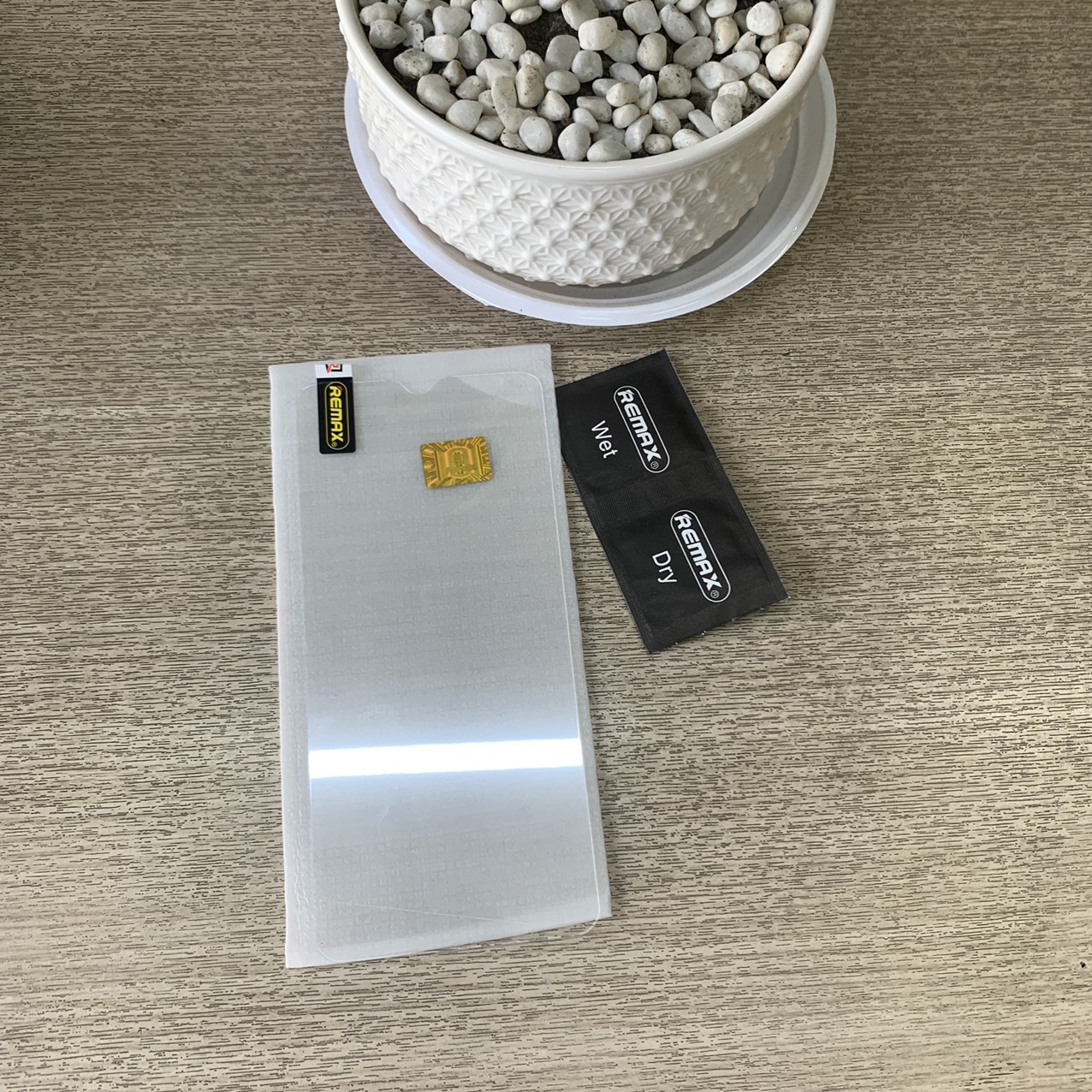 Miếng dán cường lực oppo A5S hiệu remax