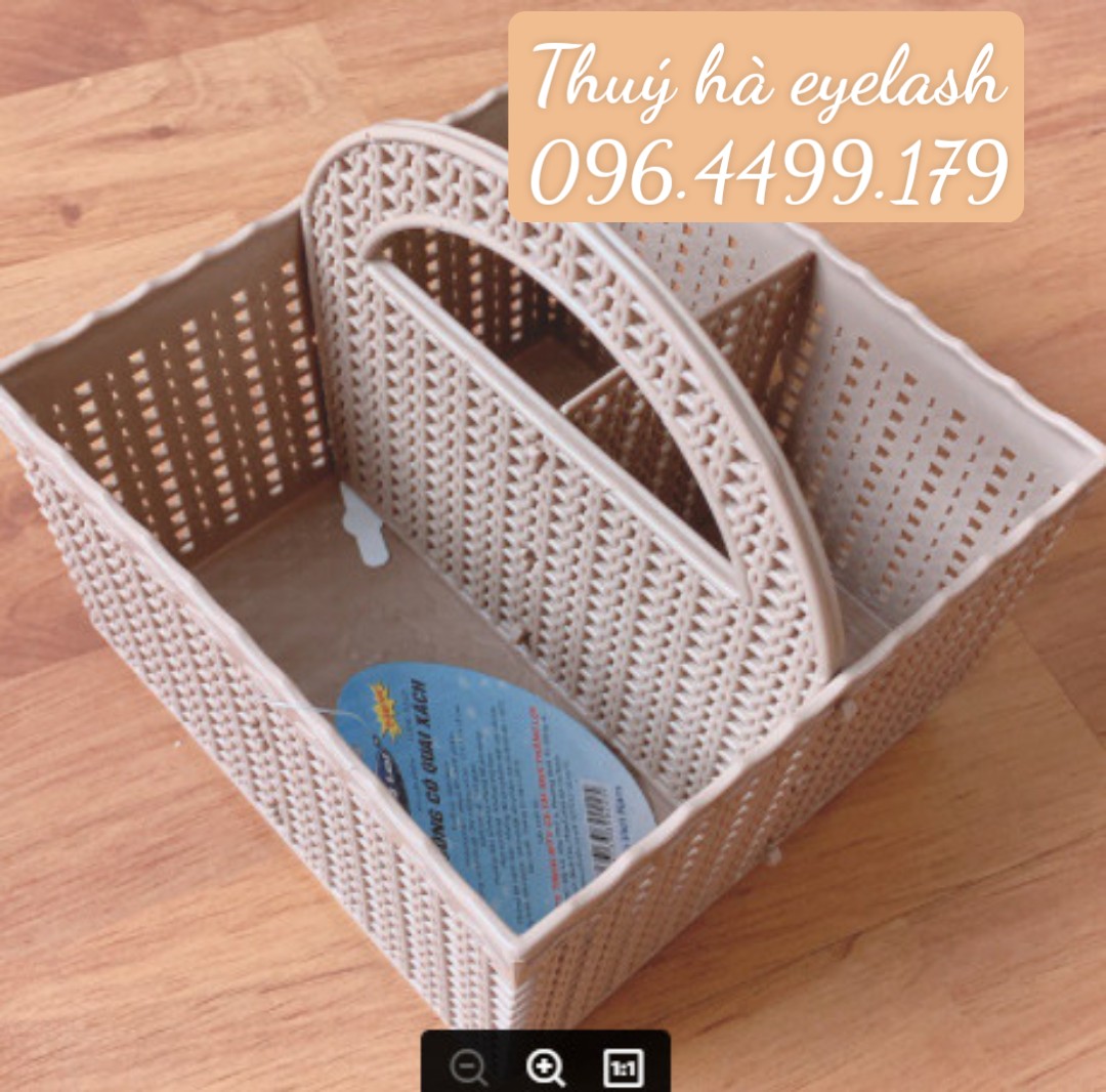 [HCM]Giỏ nhựa vuông giỏ đựng phụ kiện nối mi