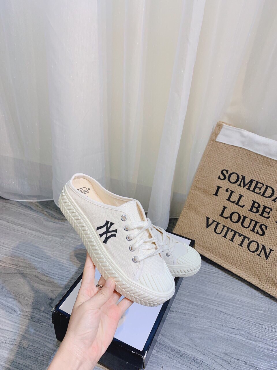 (ẢNH THẬT) GIẦY THỂ THAO NỮ, SỤC THỂ THAO 3 PHÂN VẢI CAO CẤP