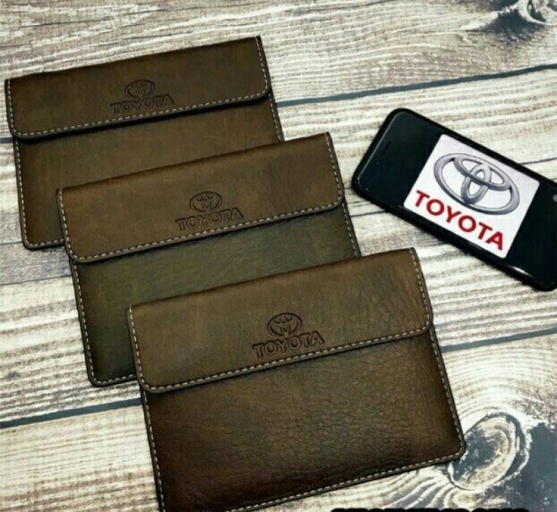 Ví đựng giấy tờ xe ô tô hãng TOYOTA