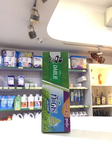 Kem đánh răng Darlie trà xanh (hộp 2*160g)