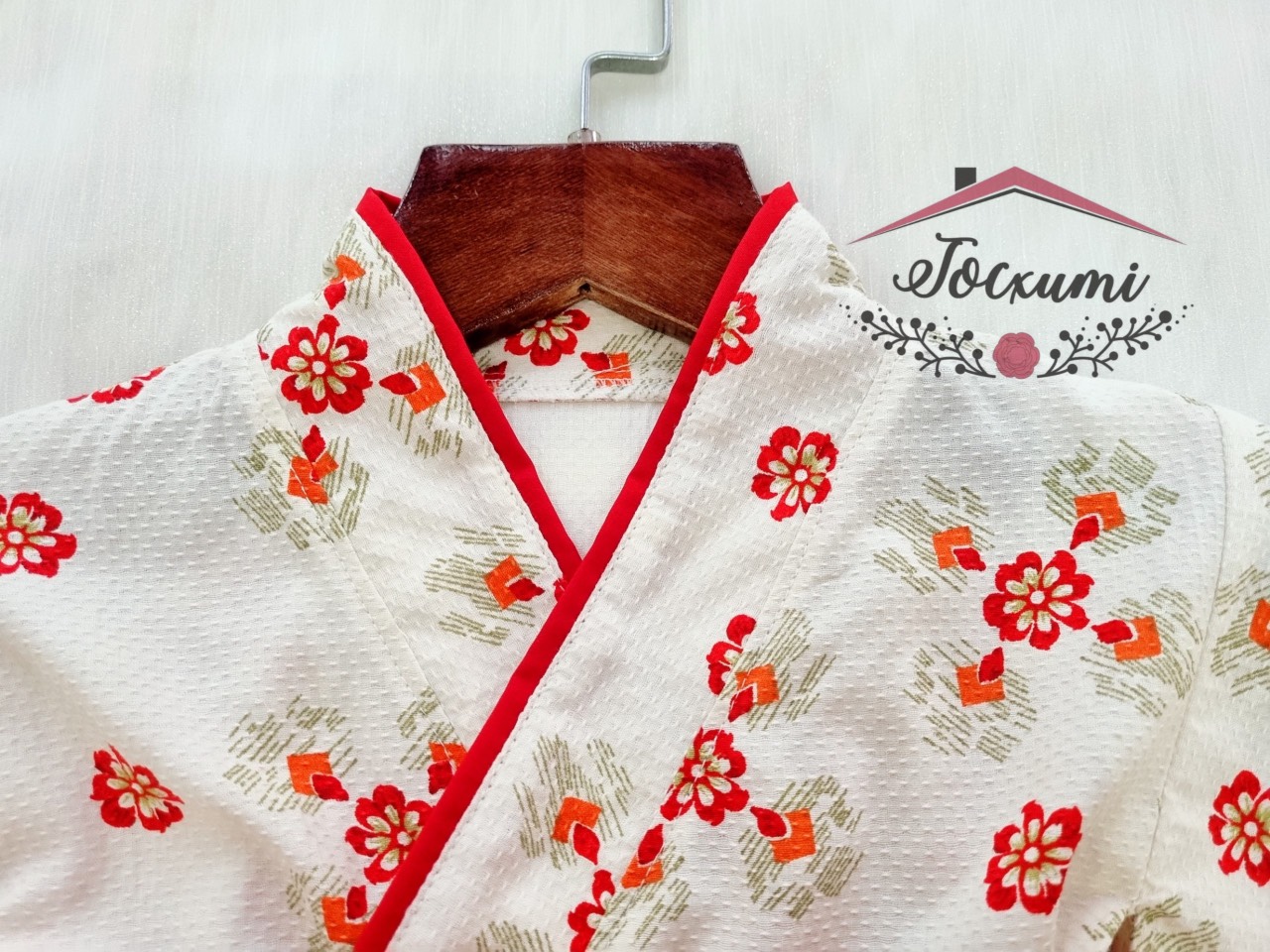 [THIẾT KẾ] KIMONO HOA ĐỎ CÁCH TÂN CHO BÉ YÊU [HÀNG ĐẸP] - Tocxumi