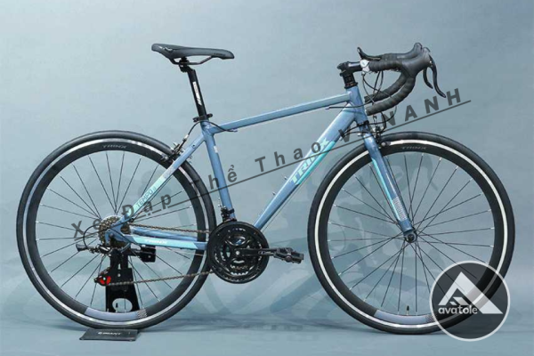 Xe đạp đua TrinX Tempo 1.0, Phiên bản 2021, Khung sườn hợp kim nhôm 700Cx46cm, Bộ truyền động Shimano-21Speed, Bộ phanh chữ V Winzip, Vành bánh hợp kim nhôm 2 lớp 700X25C, Màu Xanh Sky