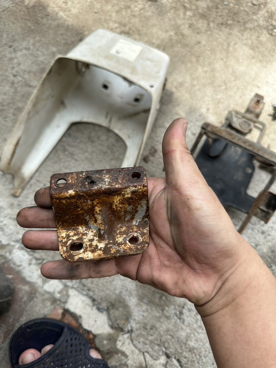 Giỏ xe chaly kèm pass bắt giỏ xe
