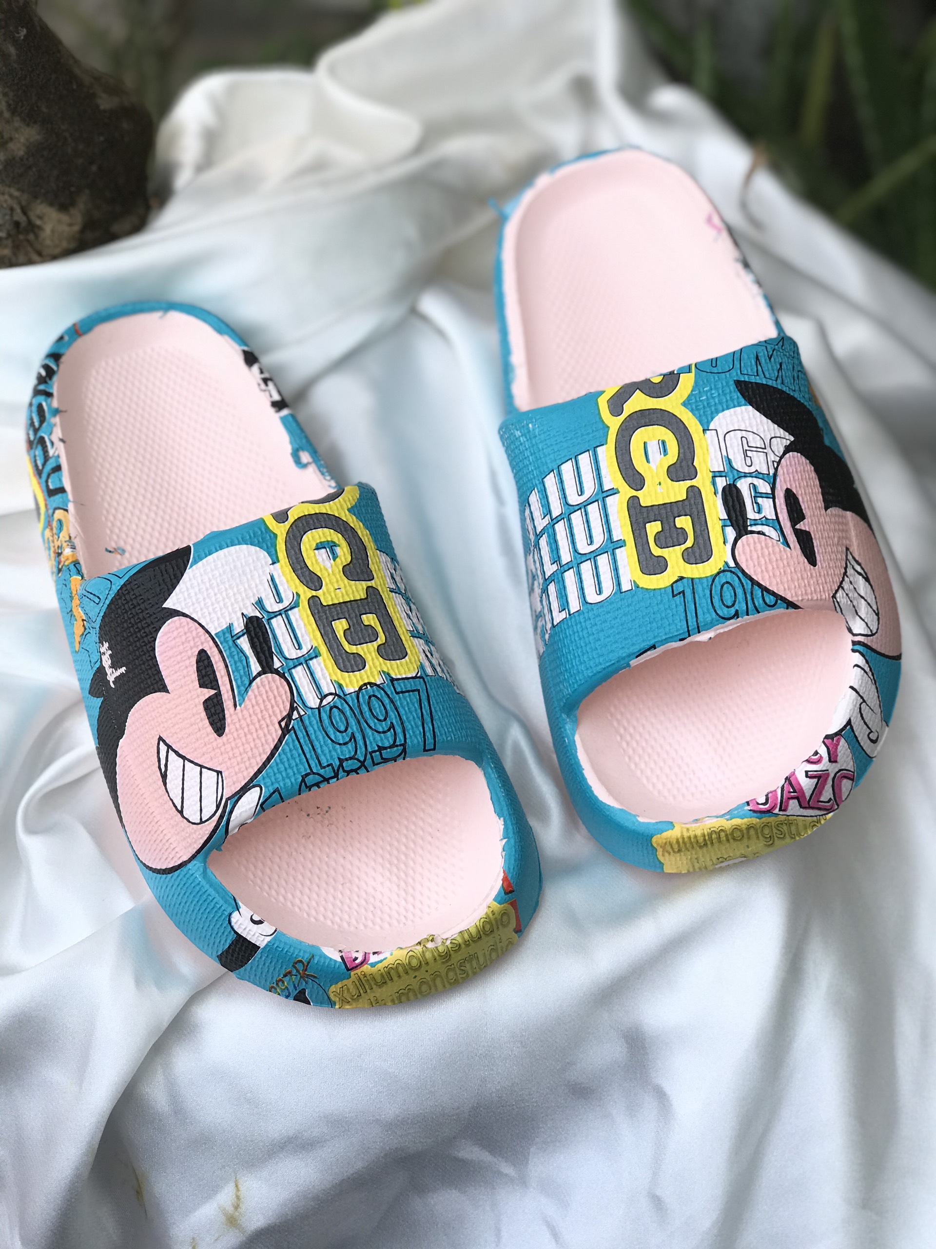 DÉP BÁNH MÌ HOẠT HÌNH RCE