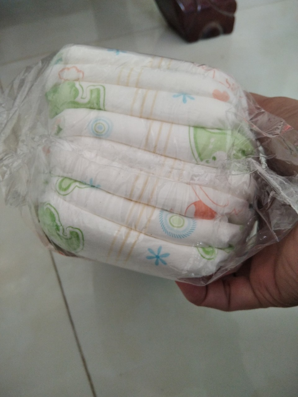 Combo 100 miếng tã quần goodry size M