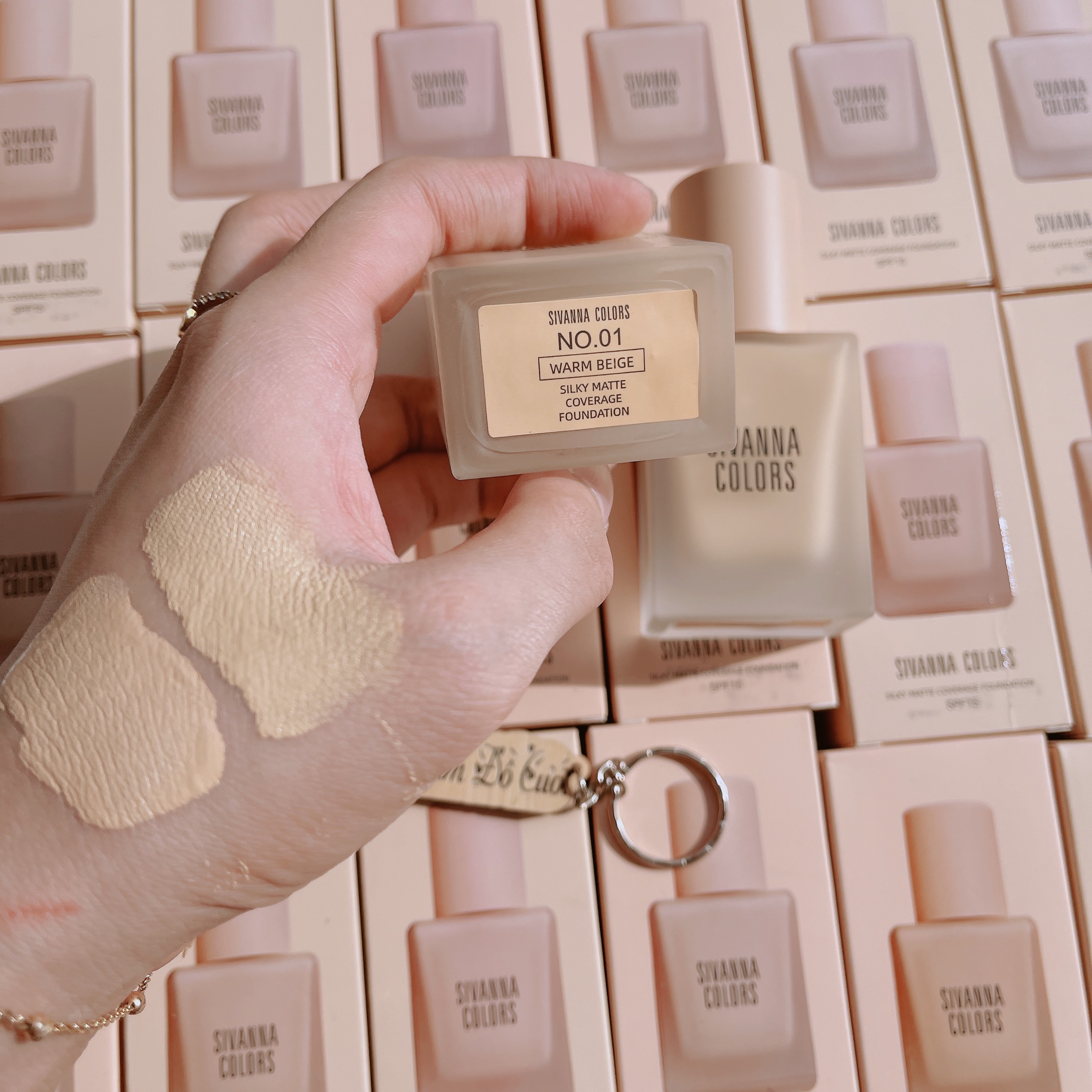 Kem Nền Sivanna Colors Silky Matte Coverage Foundation HF 118 30ml [Chính Hãng]