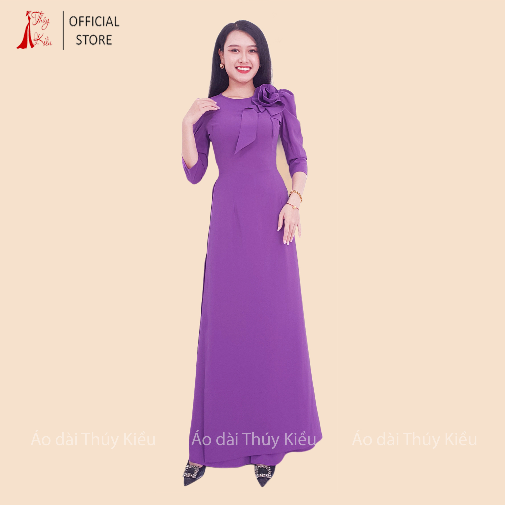 Áo dài trơn lụa Nhật cổ tròn màu tím huế tay bồng A04