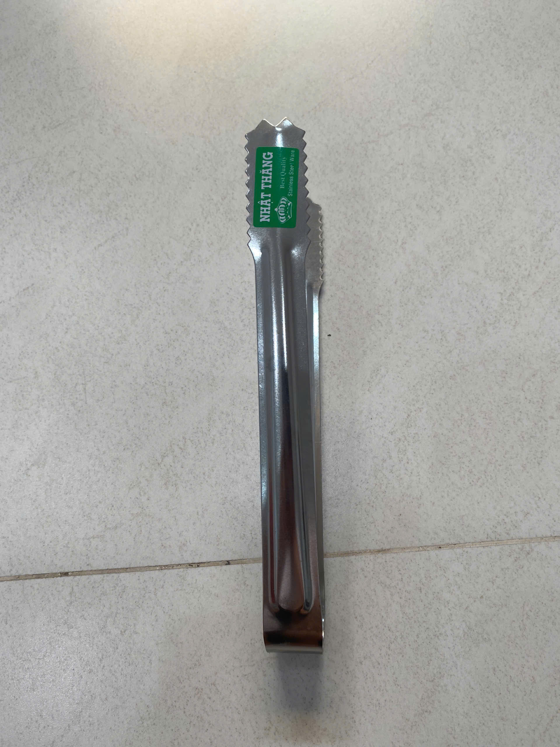 Kẹp gắp đá inox răng cưa
