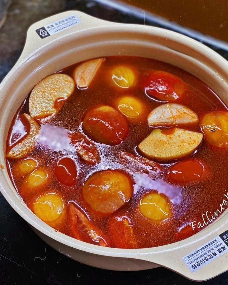 HCM - Sốt lẩu cà chua Hadilao (200gram) - Malaysia - TABIO [Giao toàn quốc]